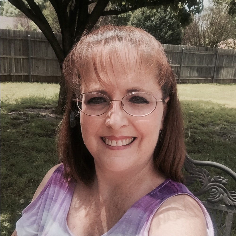 Meet your Posher, Malissa